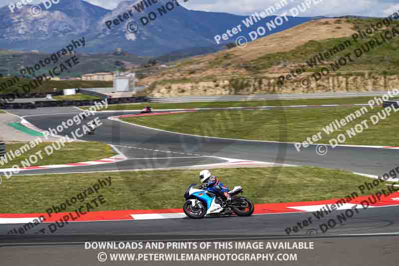 cadwell no limits trackday;cadwell park;cadwell park photographs;cadwell trackday photographs;enduro digital images;event digital images;eventdigitalimages;navarra;no limits trackdays;peter wileman photography;racing digital images;trackday digital images;trackday photos